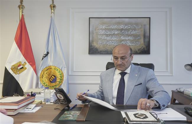 محافظ أسيوط يعتمد تنسيق القبول بالثانوي العام بحد أدنى 228 درجة للعام الدراسي الجديد