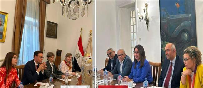 وزيرة الثقافة تبحث إقامة معارض للفن التشكيلي بمتحف «بوشكين» الروسي