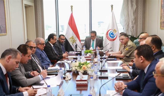 وزير الصحة يترأس اجتماع مجلس إدارة صندوق مواجهة الطوارئ الطبية والأمراض الوراثية