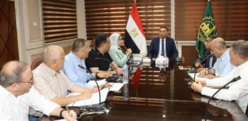   محافظ القليوبية يعقد اجتماعًا لمناقشة مشروعات المرحلتين الثانية والثالثة من مبادرة "حياة كريمة" 