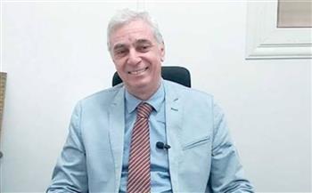 أستاذ صدر: السجائر الإلكترونية ليست بديلًا آمنًا.. وأضرارها قد تمتد إلى تلف الرئة