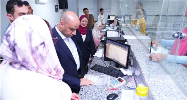 وزير العمل يتفقد اختبارات المتقدمين لفرص العمل الزراعية الموسمية بالخارج