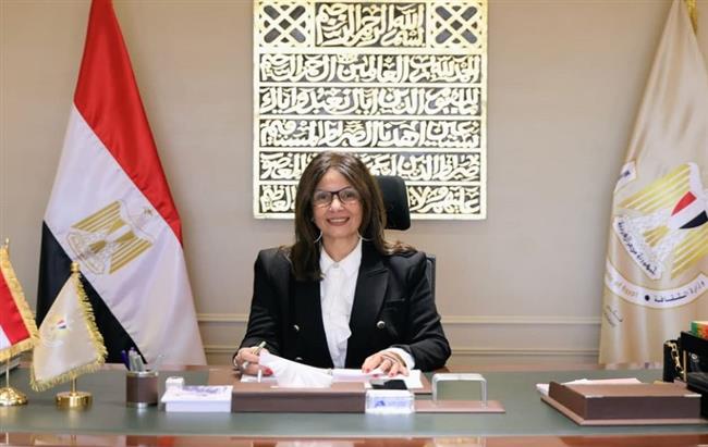 مجلس الوزراء يقبل استقالة وزيرة الثقافة