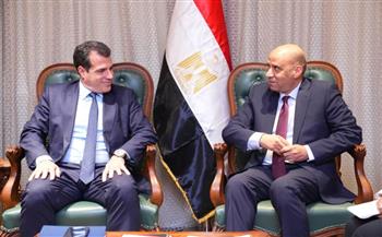   وزير العمل: آليات جديدة لتسهيل انتقال العمالة المصرية إلى اليونان