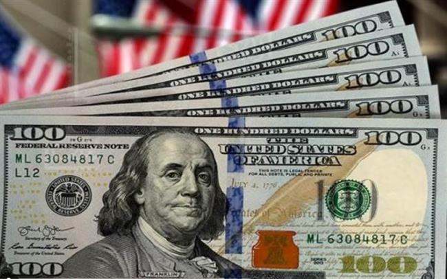 قبل التعاملات.. تعرف على سعر الدولار في البنوك