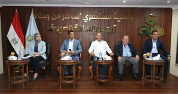 وزير الصناعة ومحافظ الشرقية يبحثان مع "مستثمري العاشر من رمضان" تحديات المصنعين بالمنطقة