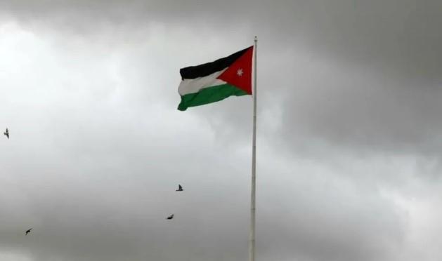 الجيش الأردني: سقوط شظايا ناجمة عن اعتراض الصواريخ الإيرانية دون وقوع إصابات