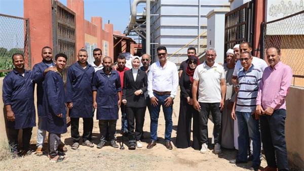 "فودة " و"عبدالعزيز" يتابعان موقف خدمات مياه الشرب والصرف الصحي بقرى بنها