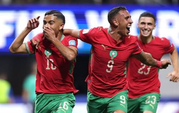 رحيمي يقود تشكيل المغرب المتوقع أمام فرنسا في كأس العالم