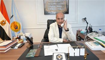   محافظ أسيوط يهنئ الطالبة "هناء" لحصولها المركز الأول على مستوى الجمهورية في الدبلومات الفنية 