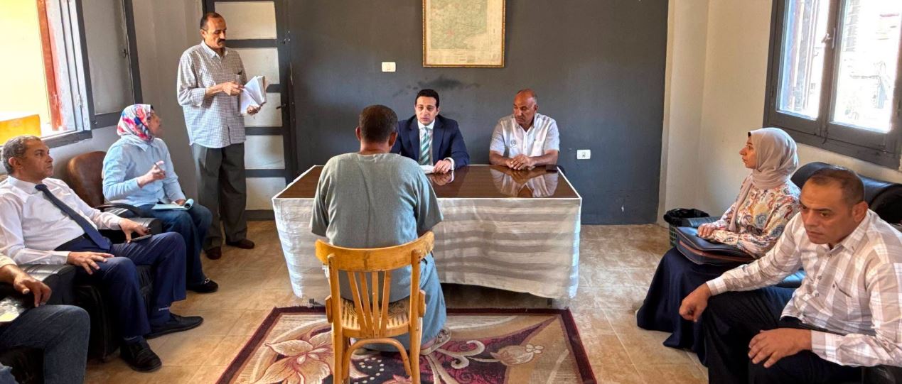 نائب محافظ الفيوم يحسم شكاوى المواطنين ميدانيًا