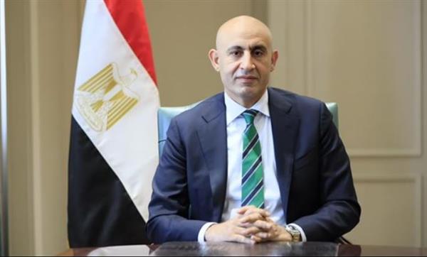 عاجل .. بعد قليل وزير التعليم يلتقى مع أوائل الثانوية العامة