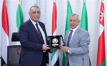 رئيس الأكاديمية العربية يستقبل رئيس جامعة العراق لبحث التعاون المشترك