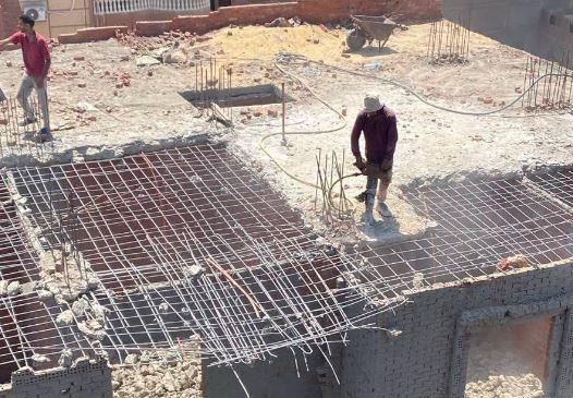 محافظ الدقهلية يتابع استمرار فحص ومراجعة حالات البناء وإزالة المخالفات بمدينة طلخا