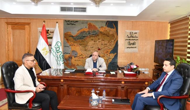 محافظ الفيوم يراجع الاستعدادات لظاهرة رصد الشهب والنيازك بمحمية وادي الريان