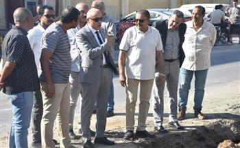   محافظ الأقصر يتفقد أعمال ترفيق مياه الشرب بكورنيش النيل 