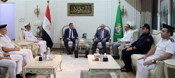 محافظ الإسماعيلية يستقبل مدير الأمن الجديد ويؤكد: الأمن والتنمية لخدمة المواطن
