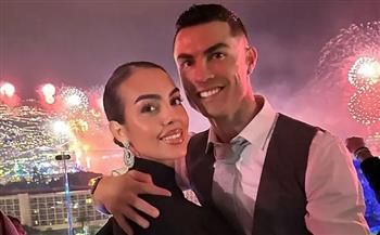 كريستيانو رونالدو يعلن زواجه من جورجينا رودريجيز بعد سنوات من الارتباط.. صور