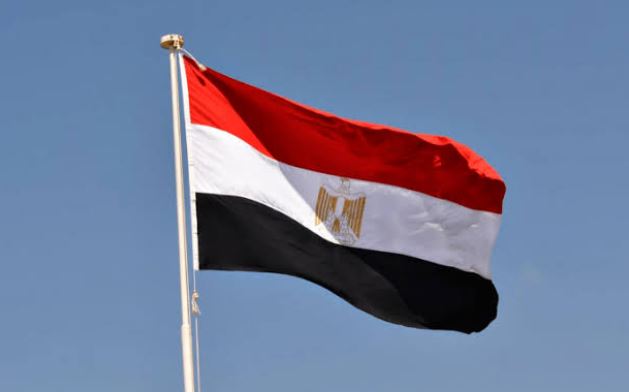 مصر ترحب بقرار روسيا فتح خطوط جوية مباشرة إلى برج العرب والعلمين