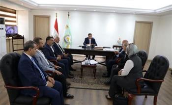   وزير الزراعة يلتقي وفداً من رجال الأعمال الأتراك  لبحث الاستثمار الشامل بالقطاع الزراعي