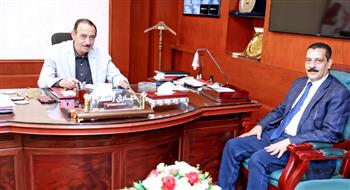  محافظ سوهاج يستقبل وكيل وزارة العمل الجديد بالمحافظة