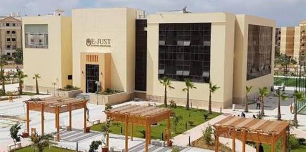 رئيس الجامعة اليابانية يبحث التعاون الأكاديمي مع جامعة عُمان التقنية