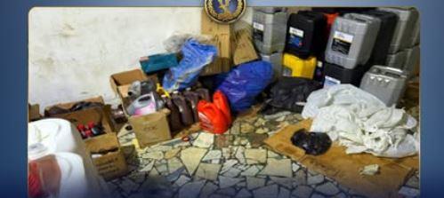 قبل بيعها بالأسواق.. الأمن يداهم مصنعا ويضبط 20 ألف لتر زيت سيارات مغشوش بالقاهرة
