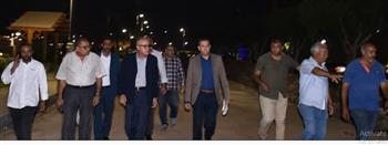 محافظ الأقصر يتفقد المراحل النهائية لتركيب الخط الناقل للمياه بكورنيش النيل