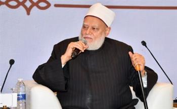 علي جمعة يحذر من المعصية الإبليسية ويؤكد: الإصرار والكبر والتبرير أخطر من الوقوع في الذنب