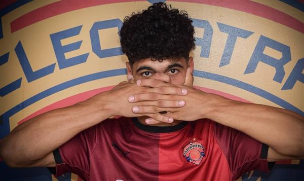 سيراميكا يعلن التعاقد مع فتحي محمد لتدعيم دفاعه