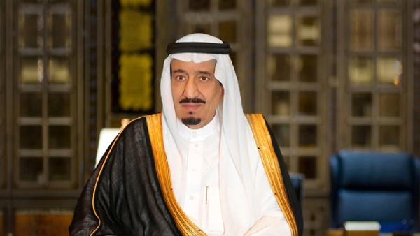 خادم الحرمين الشريفين يُعيد تشكيل مجلس الوزراء السعودي