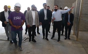 وزير الصناعة يتفقد مجمع "e2 العلمين الصناعي" التابع لمجموعة التنمية الصناعية (IDG)