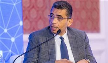   محافظ البحر الأحمر يشهد حفل تخريج أول دفعة للماجستير المهني بجامعة الغردقة