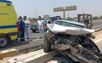 مصرع شخص في حادث تصادم ميكروباص وسيارة نقل بطريق العين السخنة