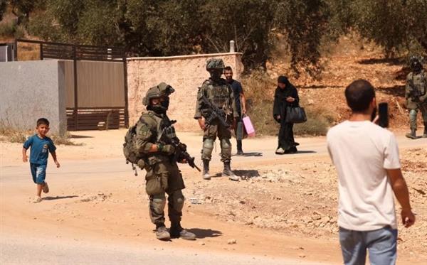 رئيس بلدية قصرة يطالب بتدخل دولي عاجل لنصرة الشعب الفلسطيني