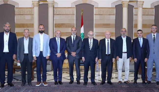 رئيس وزراء لبنان: إعاد إعمار النبطية أولوية أساسية ضمن مساعي النهوض بالجنوب