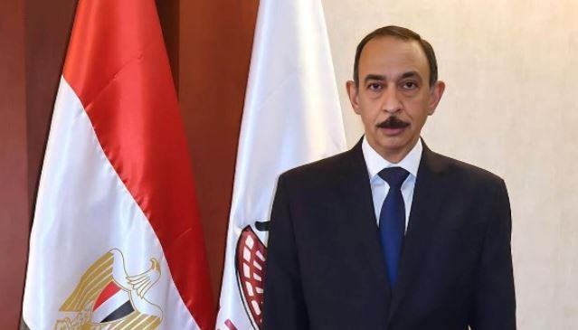 إحباط تهريب 77.7 طن قمح محلي داخل جرار بمقطورة في طهطا
