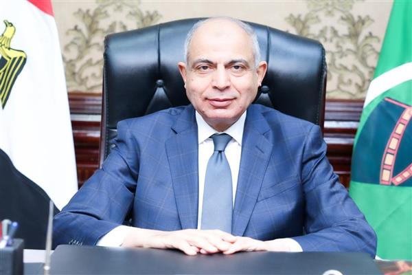 بتكليفات محافظ المنيا.. دعم مادي ونفسي لأسر ضحايا ومصابي حادث الصحراوي الغربي