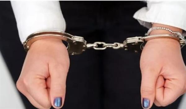 ضبط سيدة وزوجها لادارتهما عيادة تجميل للنصب والإحتيال على المواطنين