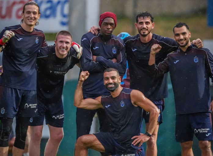 أول اختبار قاري.. محمد صلاح يقود طرابزون أمام فيرينتسفاروشي المجري
