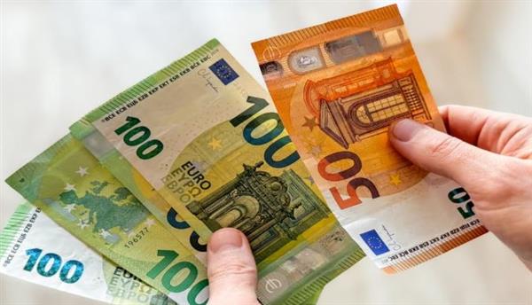 ارتفاع سعر اليورو اليوم.. العملة الأوروبية تواصل التحرك لأعلى
