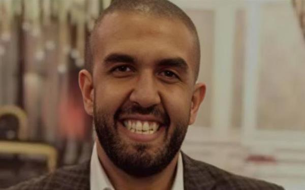 وفاة والدة المؤلف كريم سامي.. صلاة الجنازة في مسجد النور بالعباسية