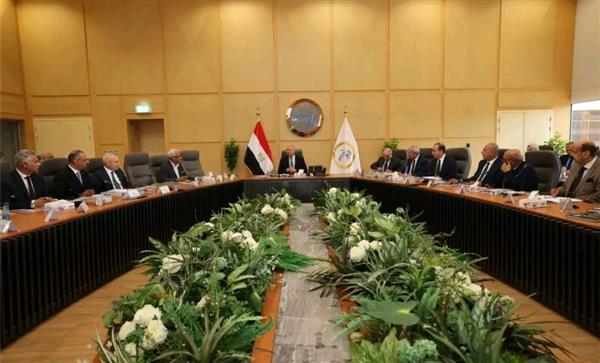 "القابضة للنقل" تستهدف 29.9 مليار جنيه إيرادات و19.5 مليار جنيه أرباحًا في 2026/2027