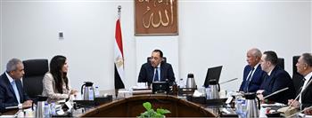   مدبولي يتابع الموقف التنفيذي لتطوير وتنمية منطقة الساحل الشمالي الغربي بمطروح