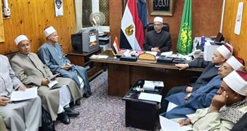   تفاصيل اجتماع وكيل الأوقاف بالقليوبية بمديري الإدارات 
