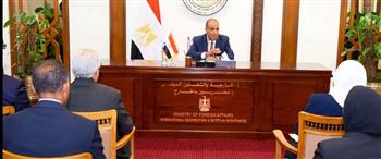  وزير الخارجية يبحث تعزيز التعاون الدولي وجذب الاستثمارات