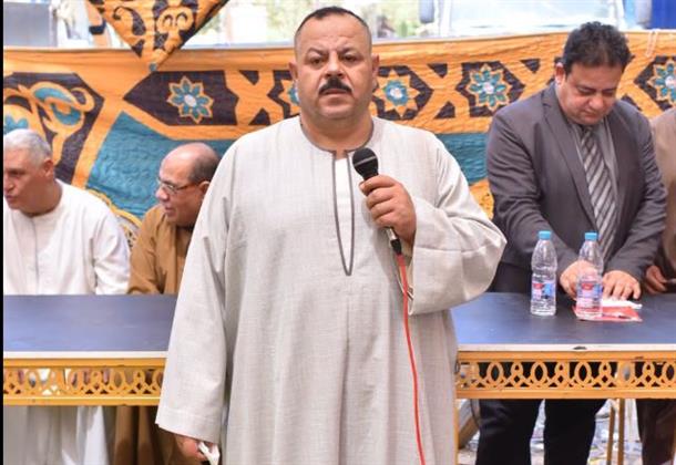 «بعد واقعة هزت مواقع التواصل».. عمدة عرب الغدير يكشف كواليس إنهاء أزمة «طفل رن الجرس»