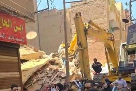 النيابة الإدارية تحقق في انهيار عقار زفتى بعد مصرع 4 أشخاص