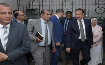 محافظ بورسعيد يشدد على سرعة تقديم الخدمات للمواطنين بالتأمينات الاجتماعية