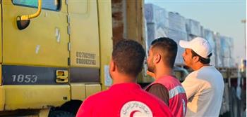   قافلة "زاد العزة" الـ261 تدخل إلى الفلسطينيين في قطاع غزة